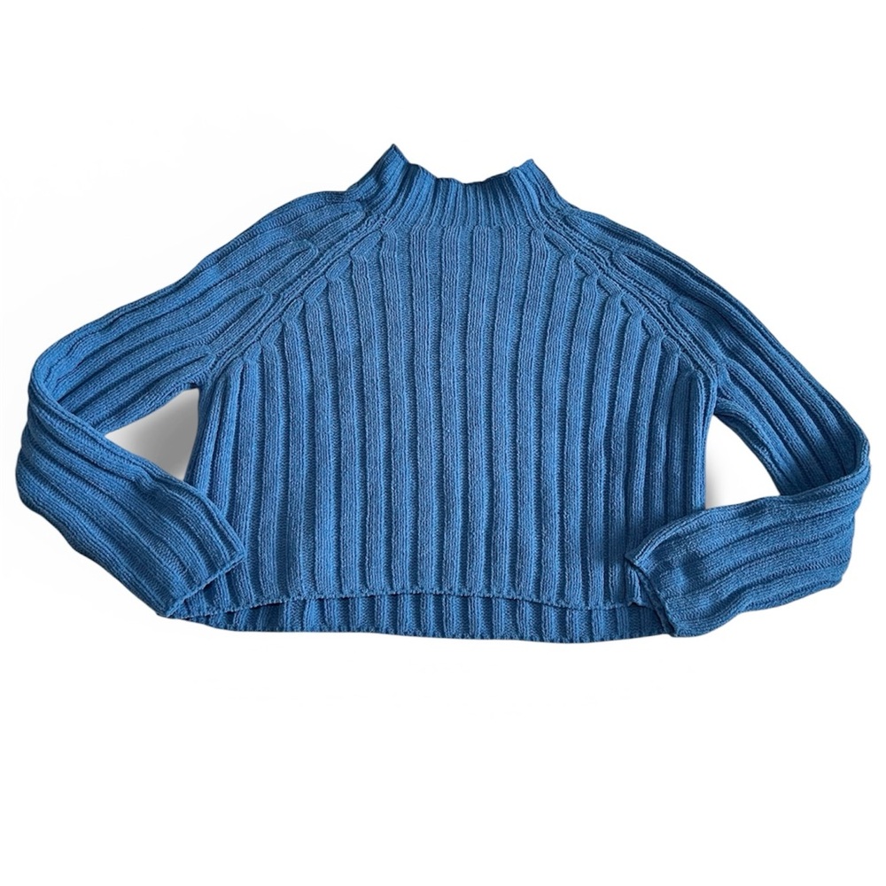 American Eagle Cropped Mock Neck Fuzzy Blue Sweater Size Large
